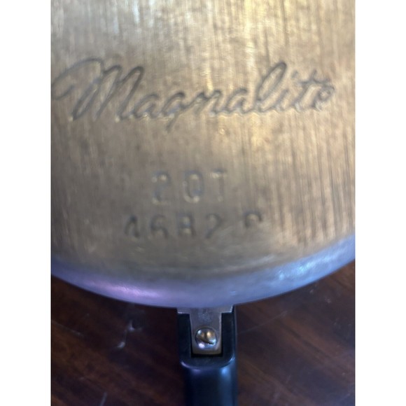 VTG Wagner Ware Magnalite 2 Qt Sidney 0 Pot with Lid 4682P DUAL SPOUT Sauce PAN - Picture 9 of 12